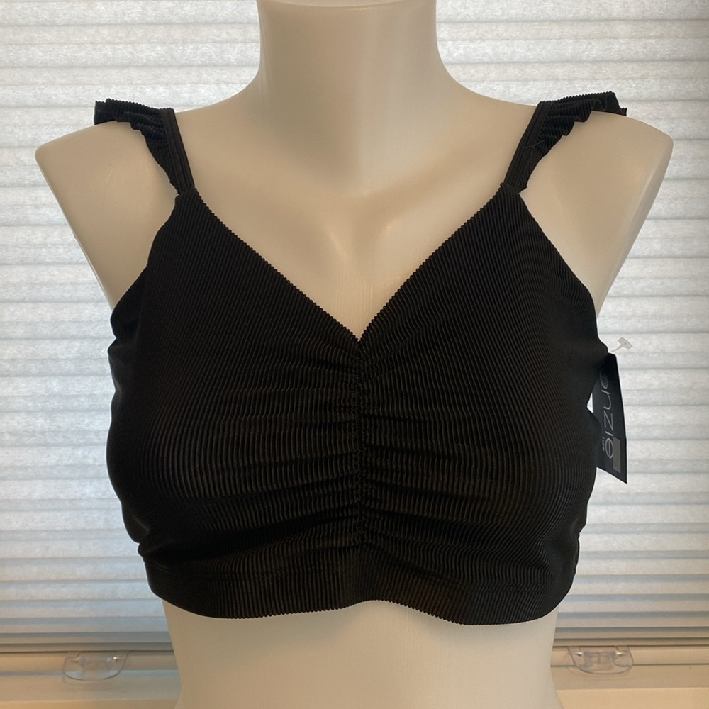 Onzie Yoga Black La Femme Bra. Size large. Non padded cup. BNWT